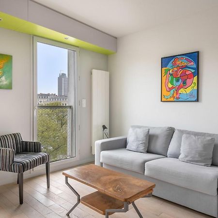 En Plein Coeur De Ville Bel Appartement Pour 6 Nantes Exteriér fotografie