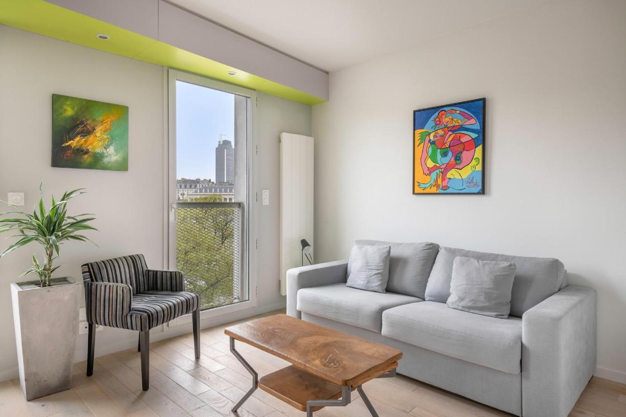 En Plein Coeur De Ville Bel Appartement Pour 6 Nantes Exteriér fotografie